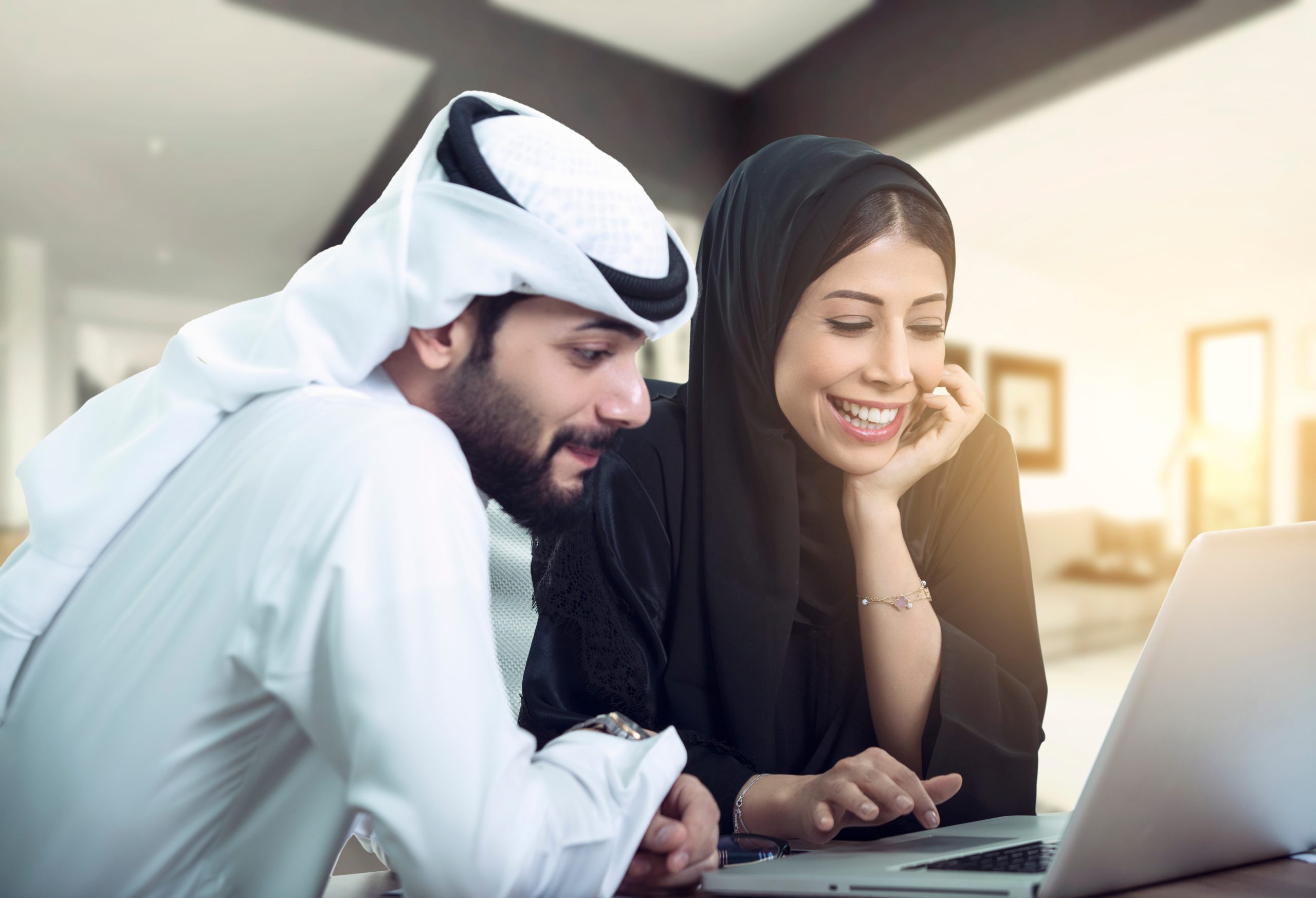 Young-business-colleagues-working-at-computers-in-an-office